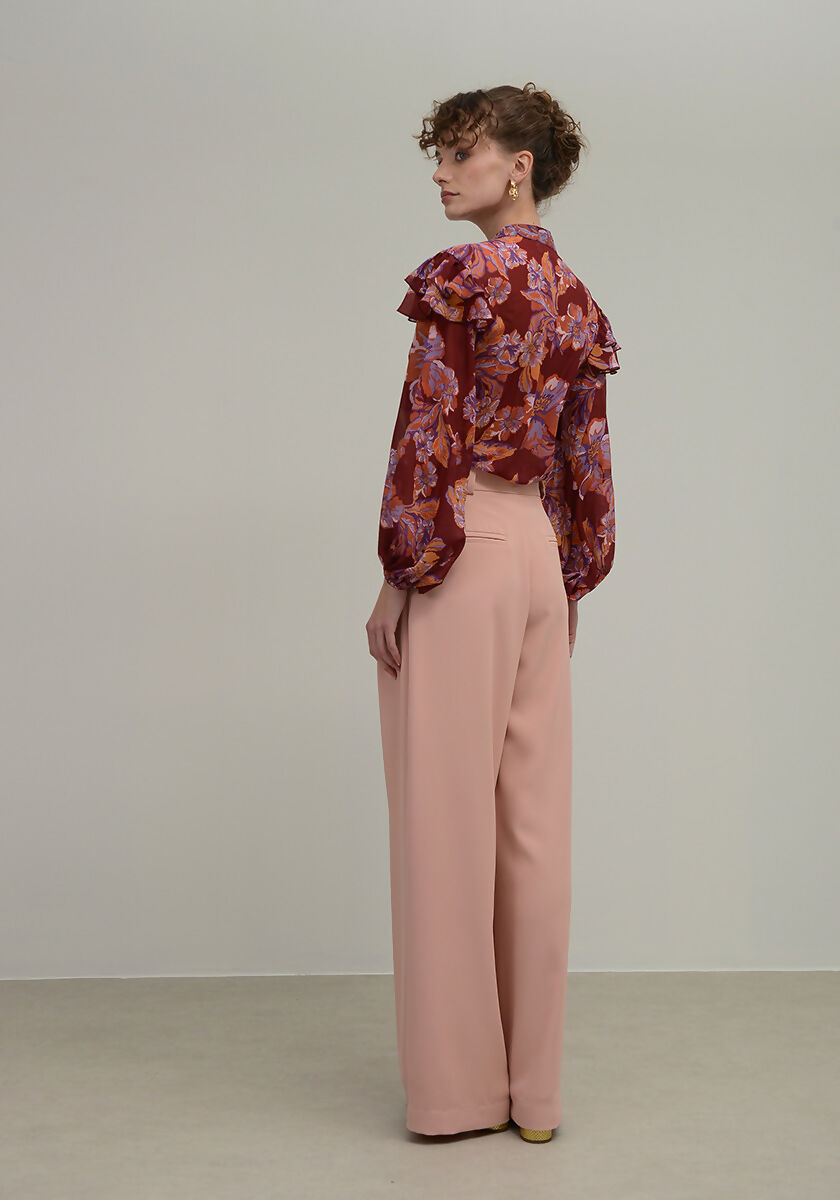 nash-03-adele-floral-print-shirt-twiggy-nude-pants-newcollection-fallwinter-nashbrand-natashaavloniti-greekdesigner-weddingdress