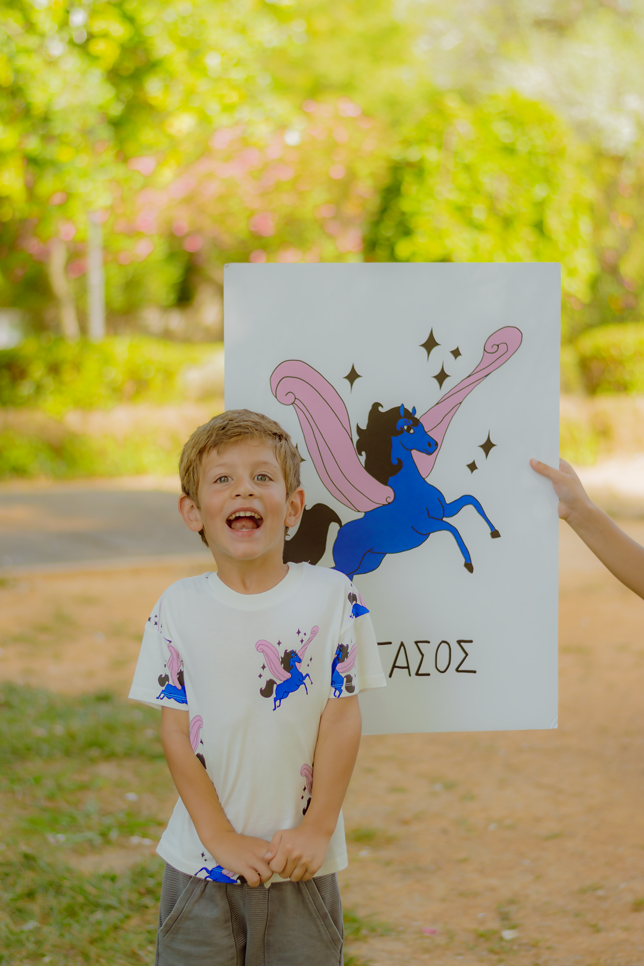 ArtemisApollon_ChildrenPrintsGreekbrand_AlexandraDionaPhotography_53_of_72_e3e1f9ee-50a6-44d7-b581-97020c36fb04