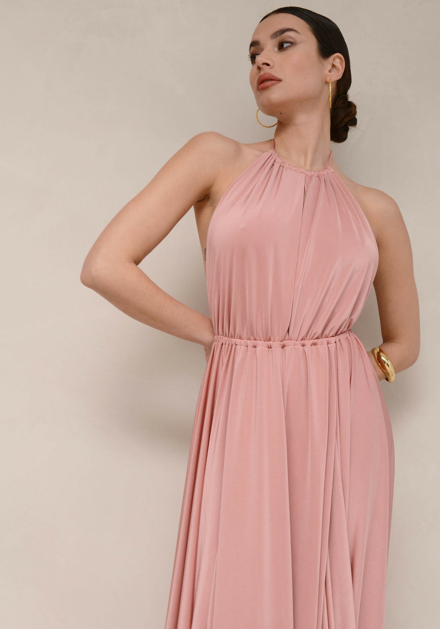 nash-04-alyah-nude-anoixto-roz-maxi-dress-forema-summer-collection-aerino-forema-nashbyna-natashaavloniti-greekdesigner-weddingdresses-episima-foremata-vradina-foremata