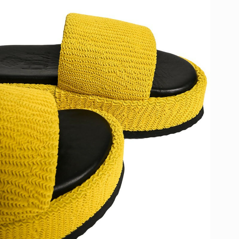 PUFFY IBIZA FLATFORM SLIDE - Yellow