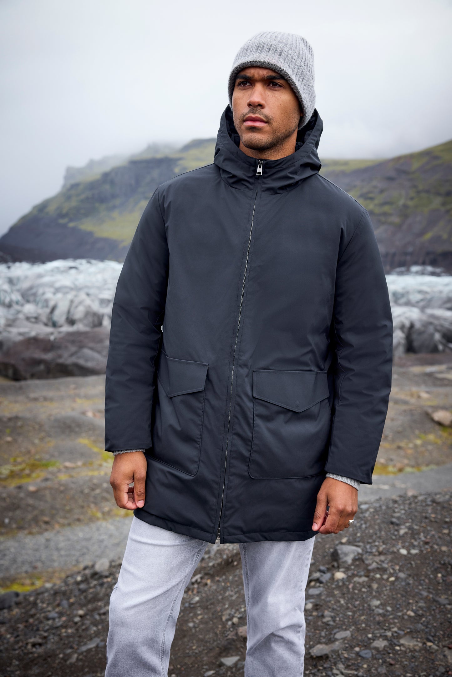 Bulk Deal: ICON. Amsterdam – Premium Men's Apparel (Autumn-Winter)