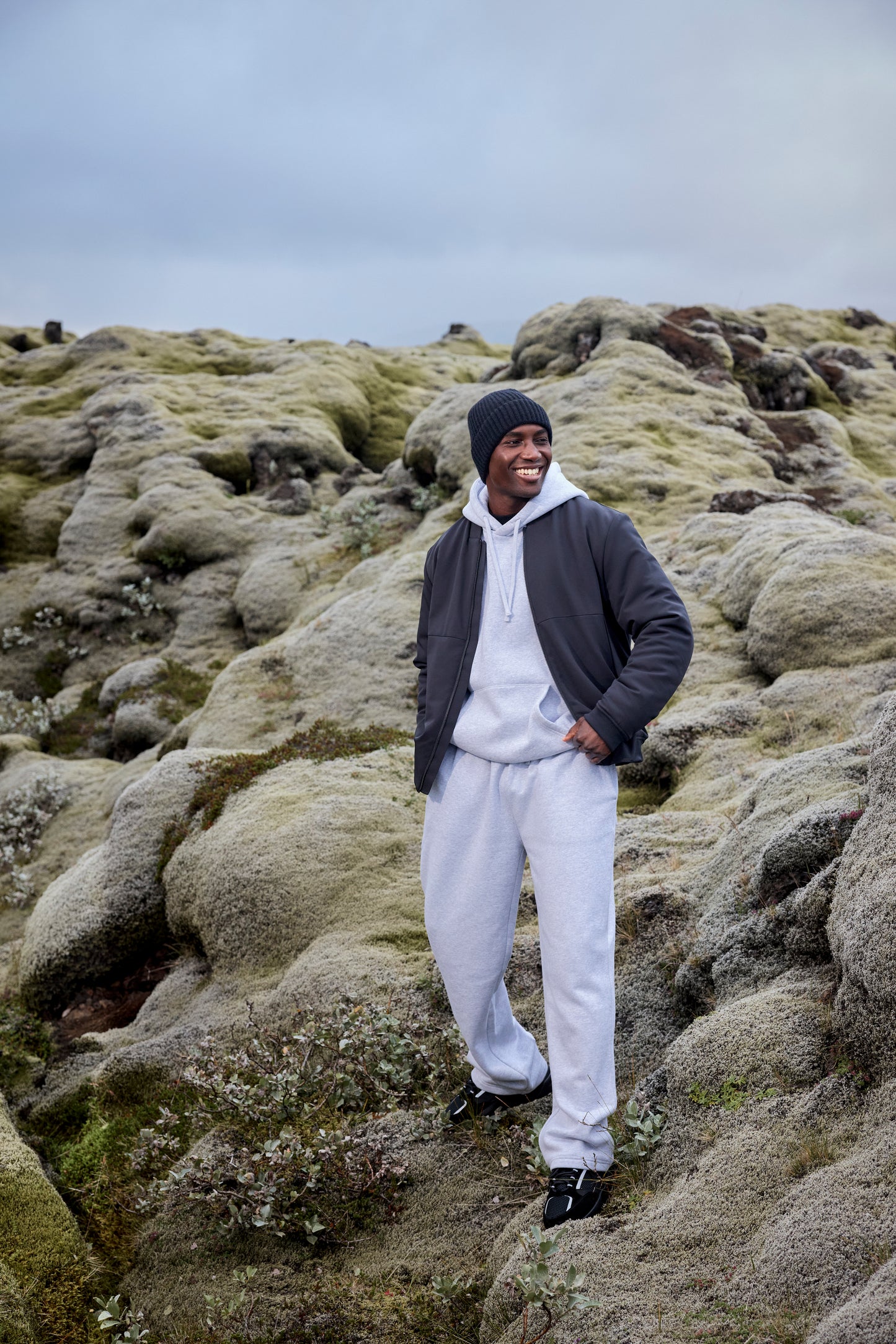 Bulk Deal: ICON. Amsterdam – Premium Men's Apparel (Autumn-Winter)