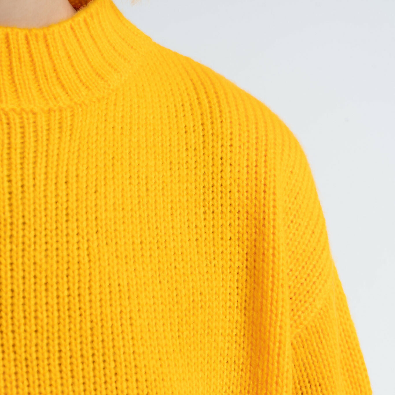 Lightweight Pullover in Carrot