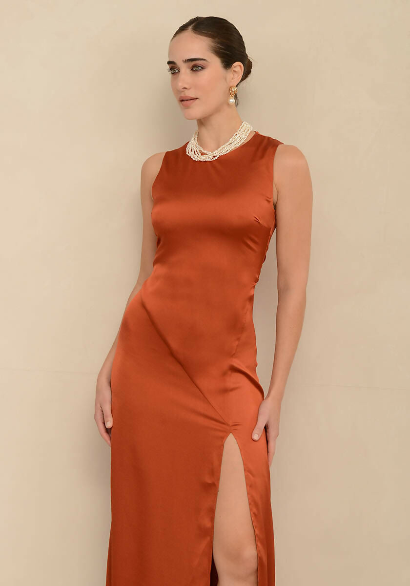 nash-02-florence-burned-peach-portokali-maxi-dress-forema-winter-summer-collection-nashbyna-natashaavloniti-greekdesigner-weddingdresses-episima-foremata-vradina-foremata