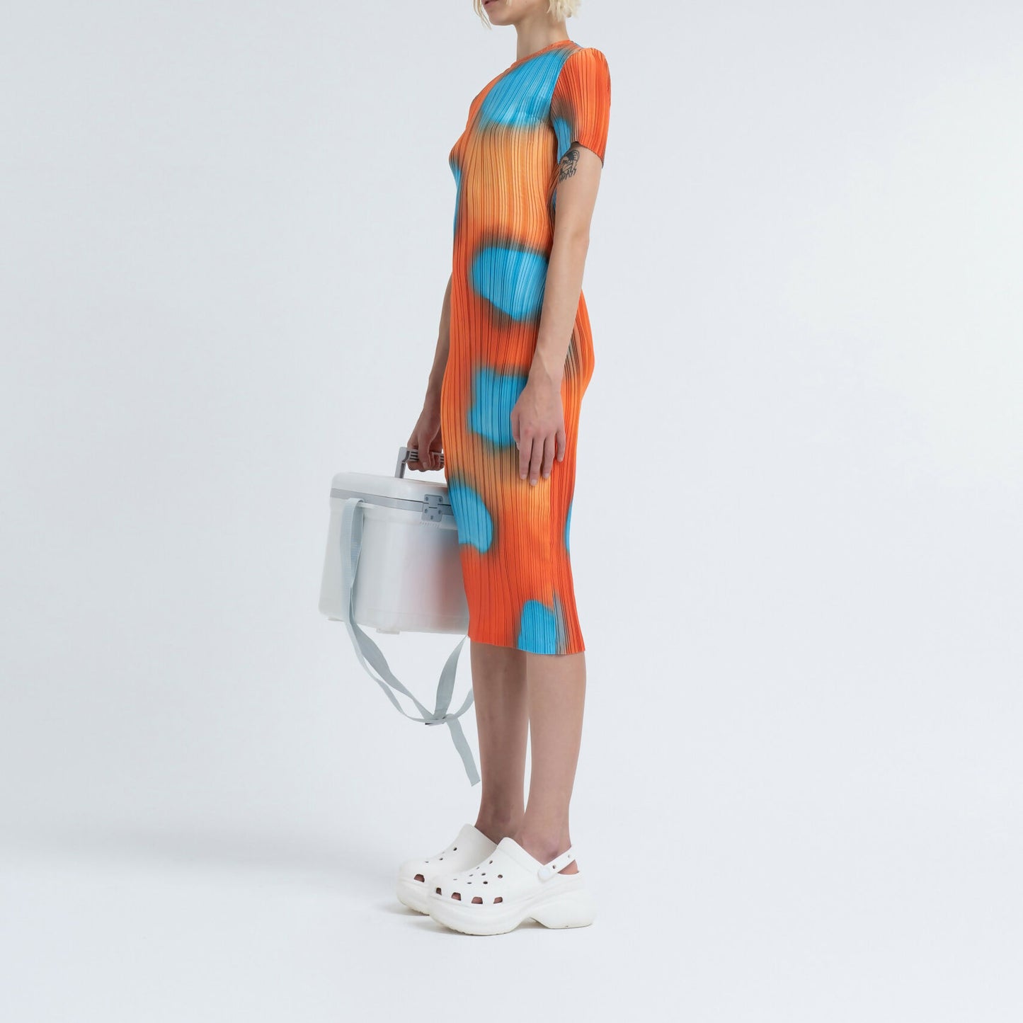 Box Pleat Short Sleeve Dress in Coral Spot
